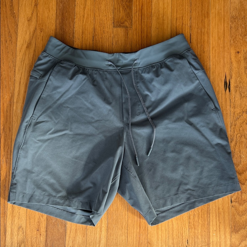 lululemon athletica Men's Charcoal gray blue Athletic Shorts